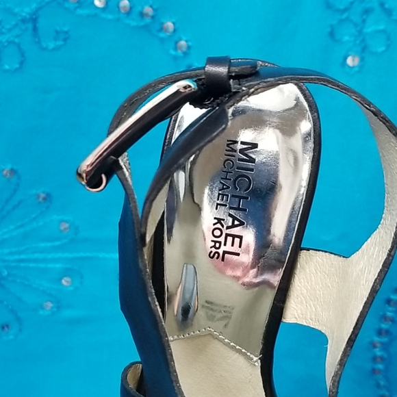 NWOB MICHAEL KORS SHOES - Picture 10 of 13